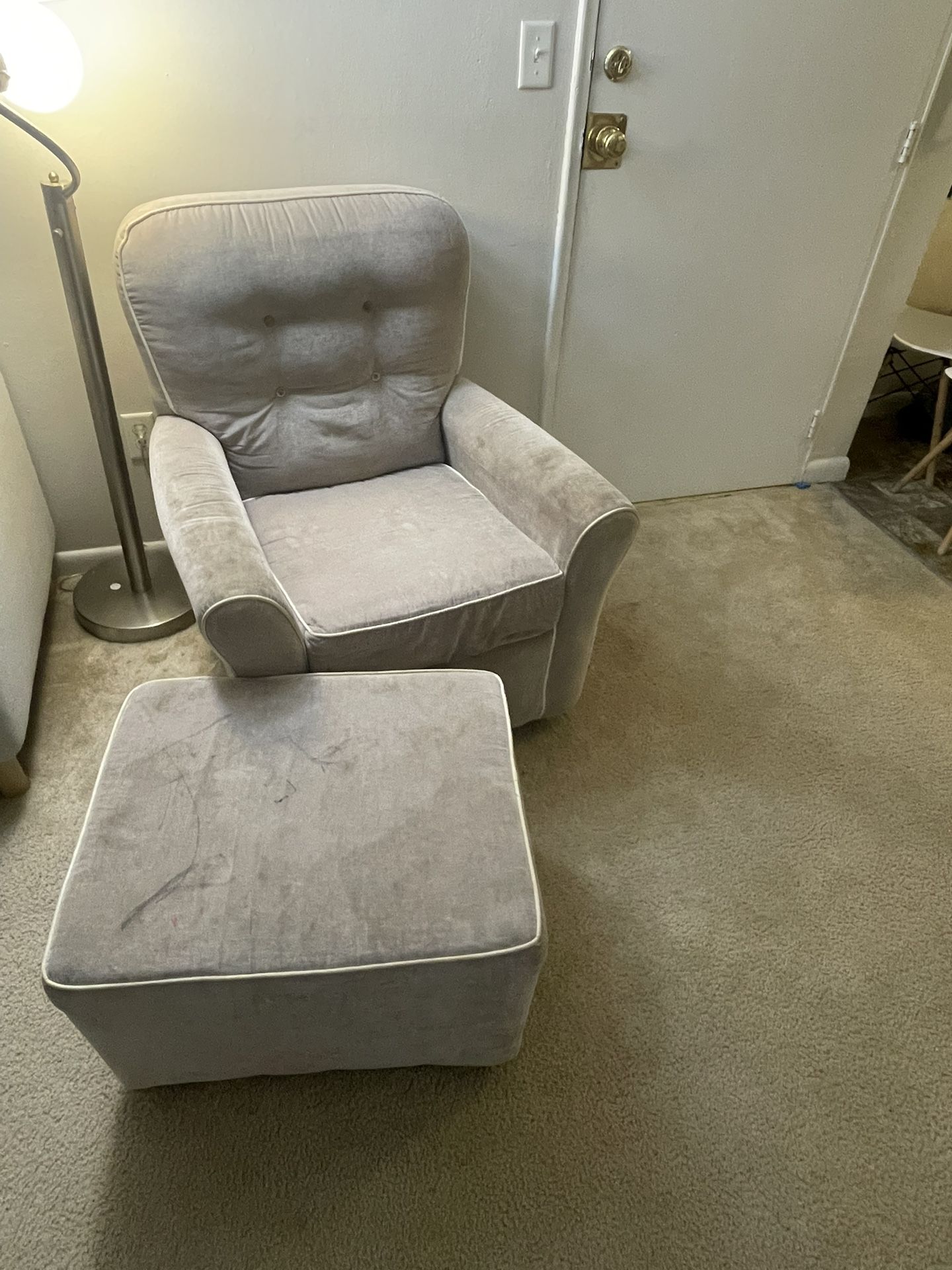 Rocking Chair/seating Glider