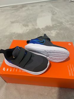 Dark gray Nikes for little boys size 9c New