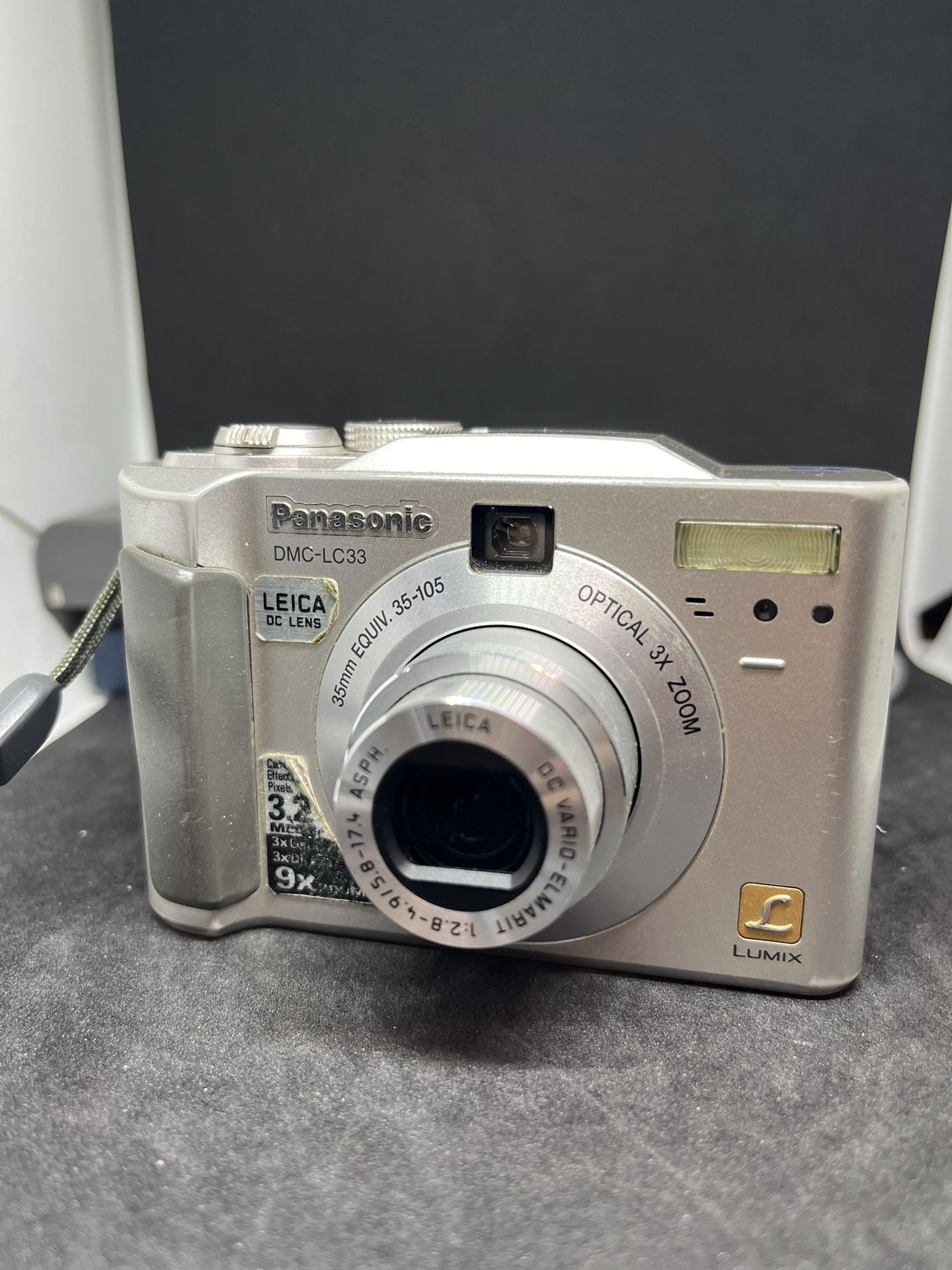 Panasonic Lumix DMC-LC33 3.2MP Digital Camera Vintage