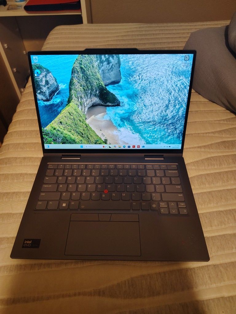 Lenovo X1 Carbon 12th Gen 