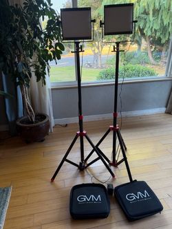 GVM -560as (pair) studio lights