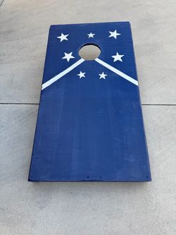 Cornhole Board Blue Stars Design