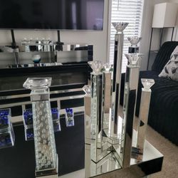 Brand New Luxury Mirrored glass center piece  and luxury candle holder