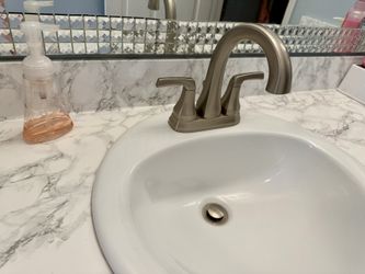 Brushed Nickel Bathroom Sink Faucet