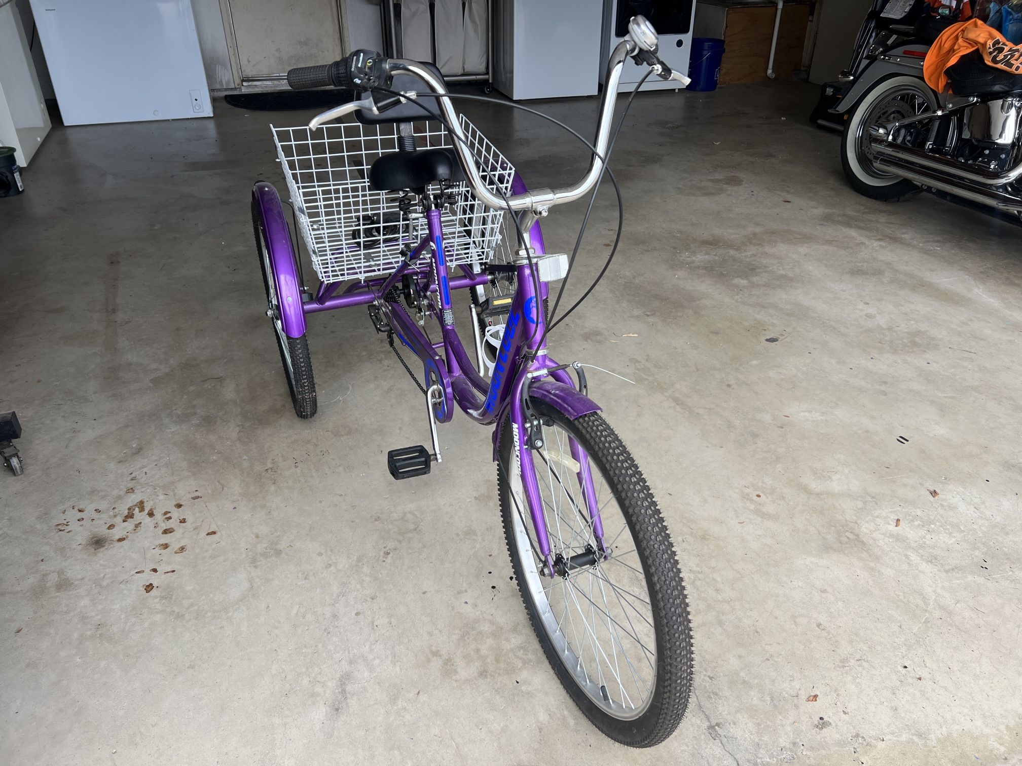 Tricycle Mooncool