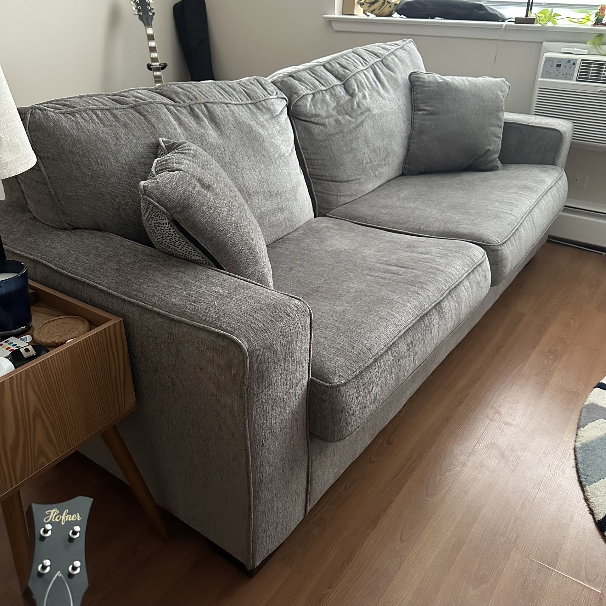 Altari Queen Sofa Sleeper