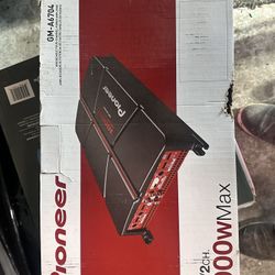 Pioneer 1000w Amp GM-a6704 