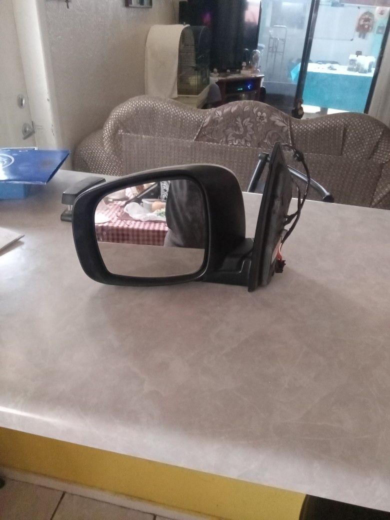 Dodge Grand Caravan 2010 Mirror