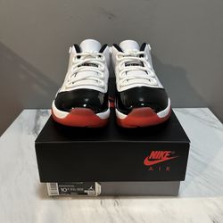 Jordan 11 Low Retro “Concord/Bred” Size 10.5