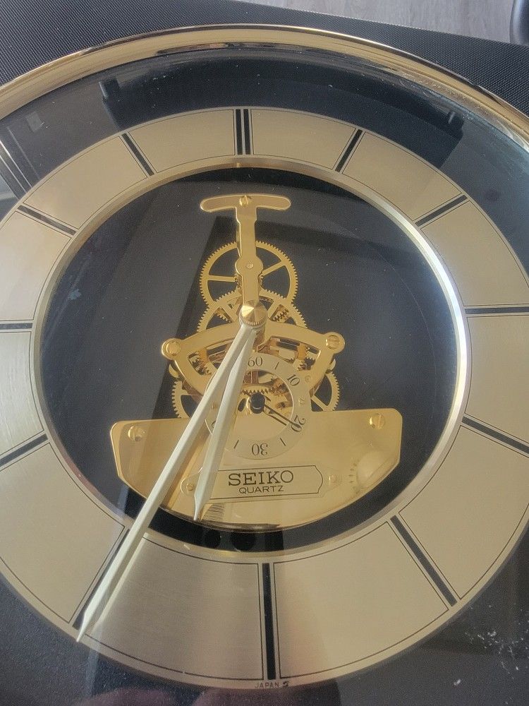 Seiko Wall Clock 