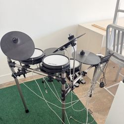 Simmons Titan 50