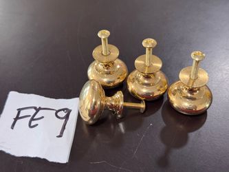 4 pcs gold cabinet knobs used Fe9)