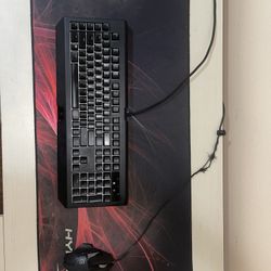 razer gaming keyboard and Logitech mouse/ large hyper x mousepad