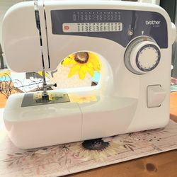 BROTHER SEWING MACHINE