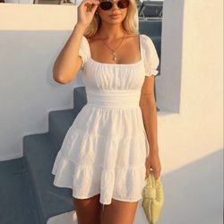 LIBERTY LOVE WHITE SMOCKED PUFF SLEEVE MINI DRESS