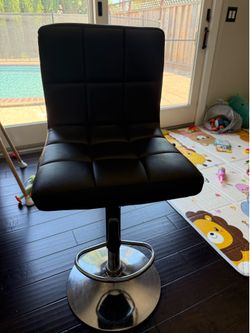 Bar chair