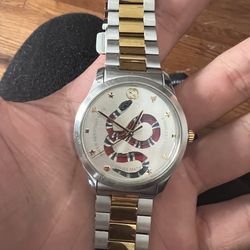 Gucci snake watch