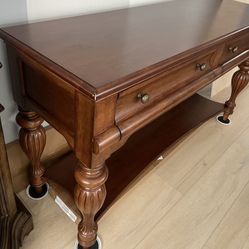 Bernhardt Console / Buffet / Accent Table