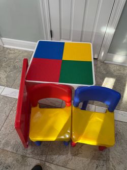 Letgo chair and table