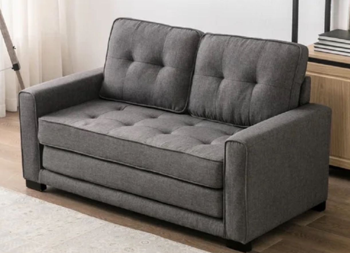 COUCH / PULL-OUT BED FOR SALE!