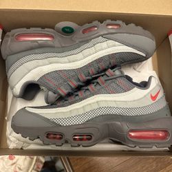 Nike Air Max 95 Smoke Grey Red