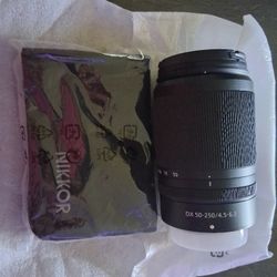 Nikon DX 50-250/4.5-6.3