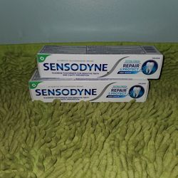 2 Sensodyne Toothpaste 3.4oz Extra Fresh