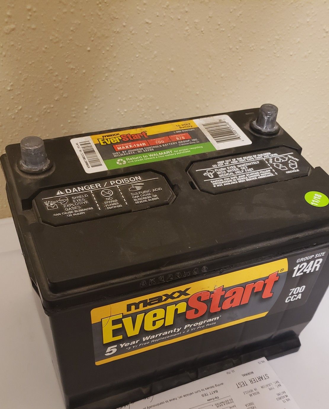 EverStart Maxx 124R Car Battery