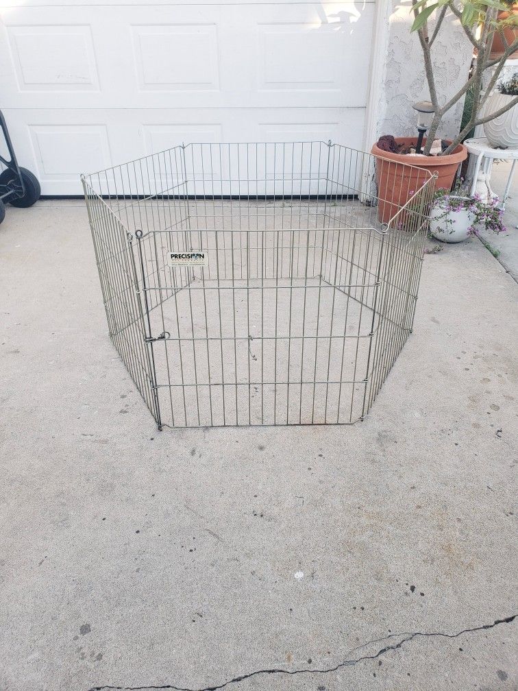 Pet Play Pen Or Barrier