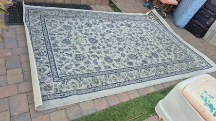 Rug