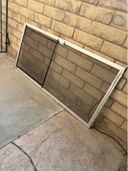 Sliding door screen