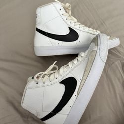 Nike Blazer Size 5.5Y