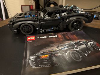 LEGO Technic The Batman - Batmobile (42127)