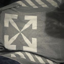 Off white sweater