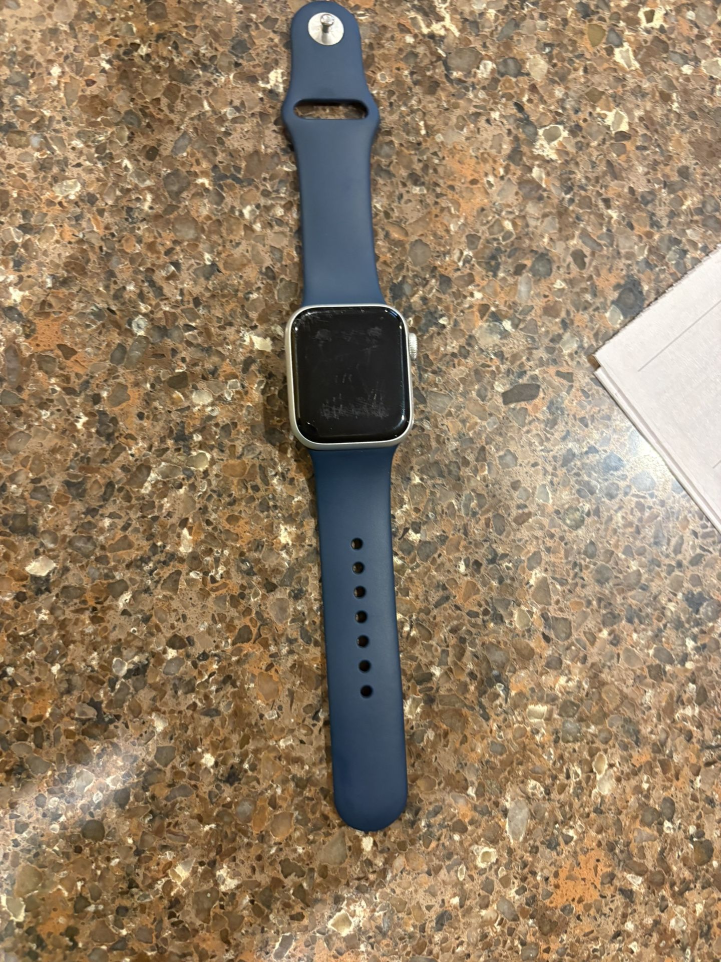 Apple Watch SE 2023