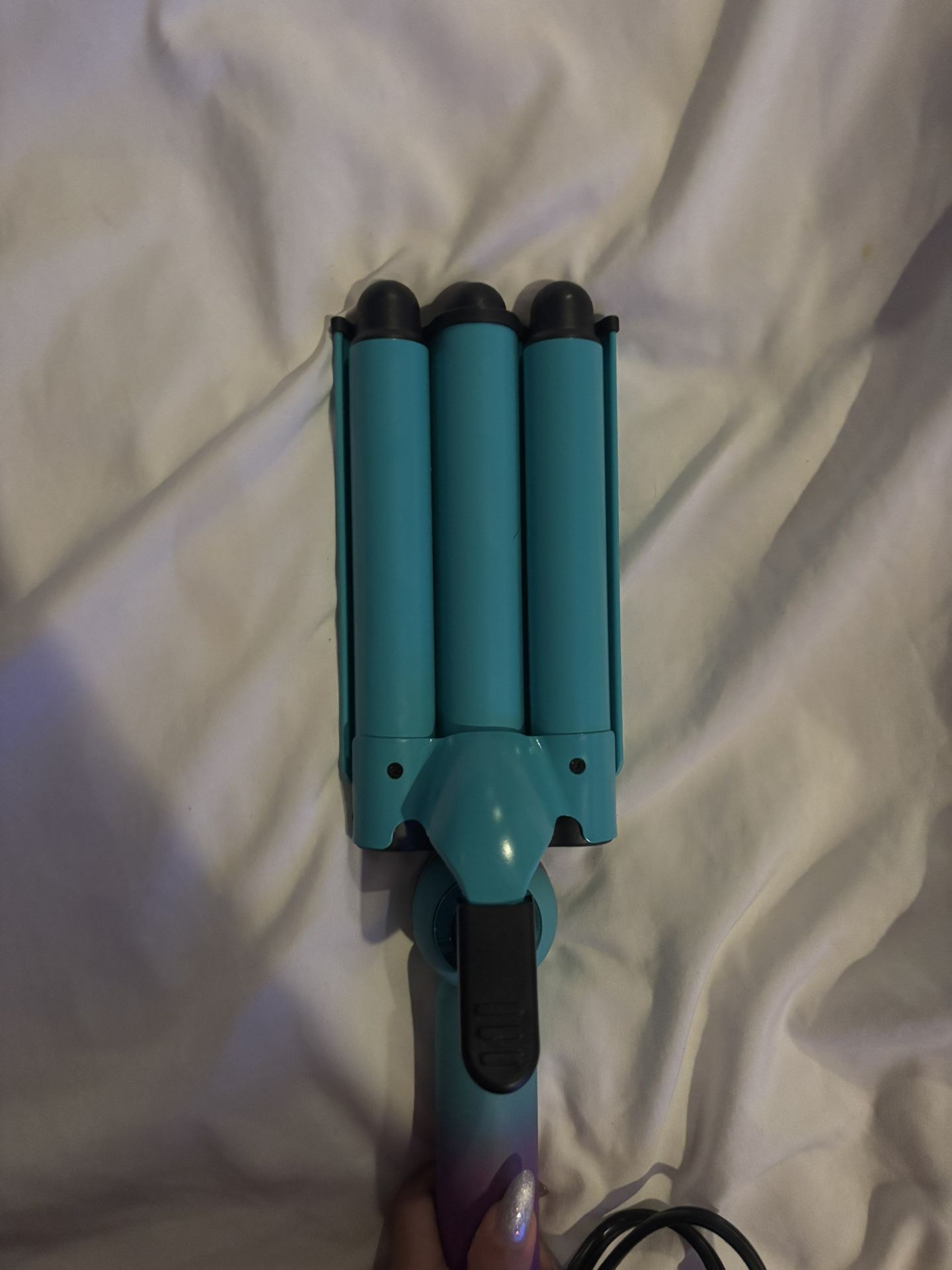 Bed Head Wave Affair Barrel Waver (Gently Used)