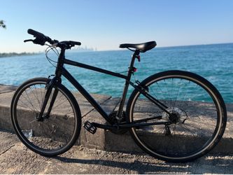 Cannondale Quick 6 Hybrid Bike M - Excellent Conditions