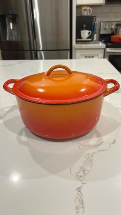 Vintage Descoware 3 Quart Cast Iron Enamel Pot