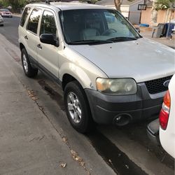2005 Ford Escape