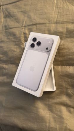 17MaxPro iPhone AT&T
