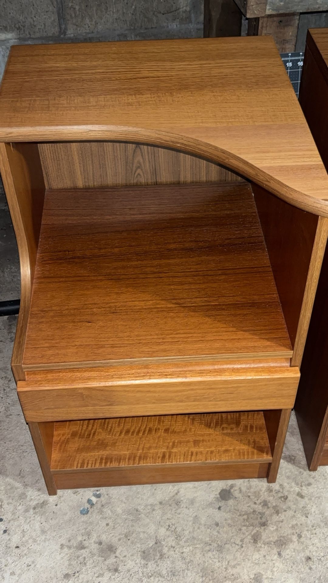 End Table/ Night Stand 