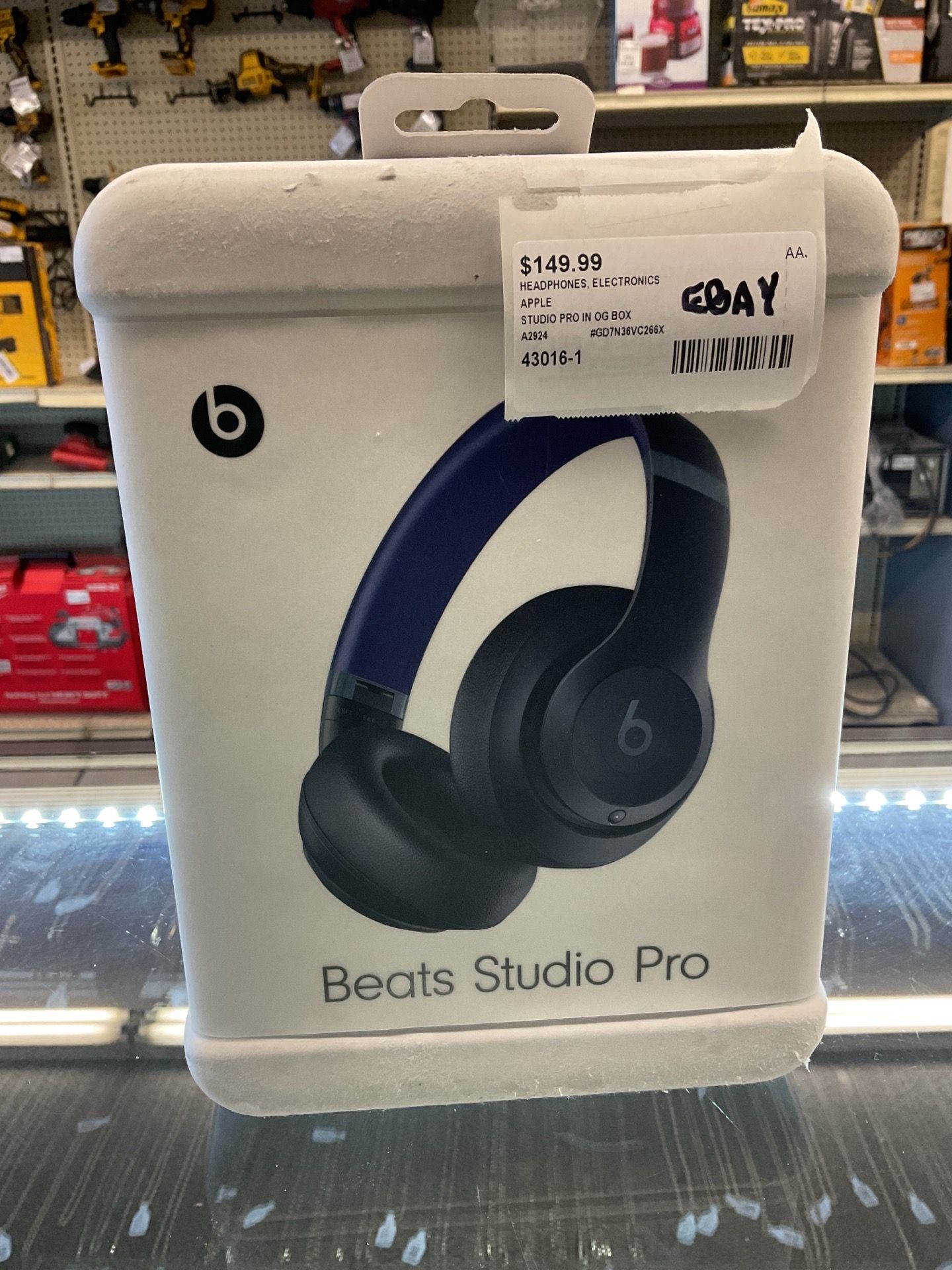 Apple beats studio pro 43016-1