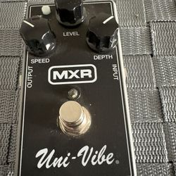 MXR Micro- Vibe Effects Pedal 