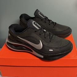 $65 Men’s Nike Journey Brand New Size 9.5 & 13 (Women’s 11)