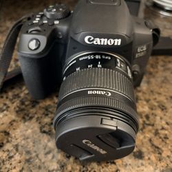 Canon EOS 850D