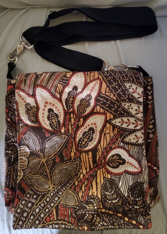 Handmade Messenger Bag by M. Avery Designs, EUC