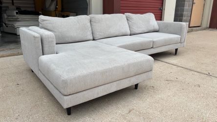 *FREE DELIVERY* Living Spaces Gray Aries Sectional