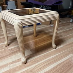2 end tables (pair)
