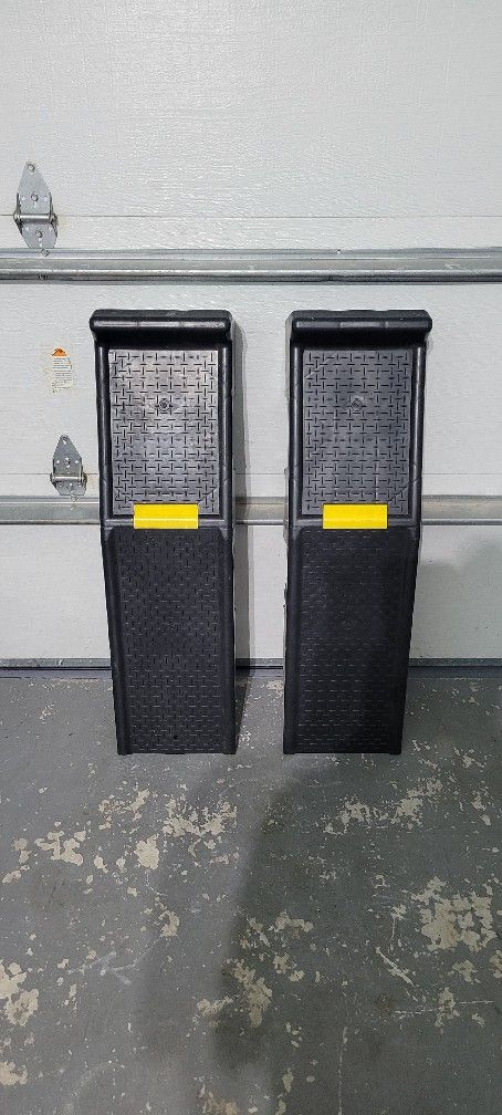 Lightweight Car Ramps