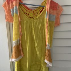 New Anthropologie Top Size 6 And Hoody Sweater Size Small 